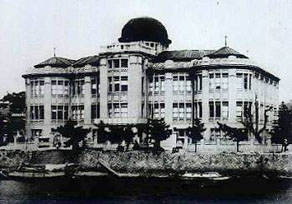 http://www.nhandan.com.vn/nhandan/Vietnamese/thegioi/cthoisu/050809/Image/i70_110611.jpg