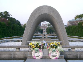 http://www.nhandan.com.vn/nhandan/Vietnamese/thegioi/cthoisu/050809/Image/i70_110618.jpg